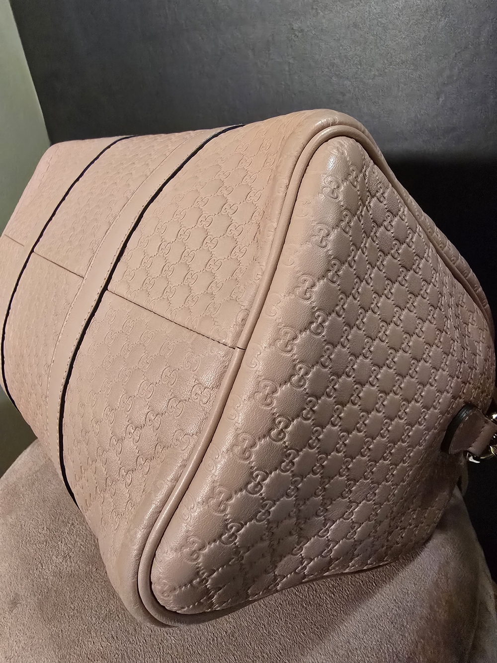 Gucci Guccissima Joy Blush Pink Embossed Leather Boston Bag - Picture 5 of 16